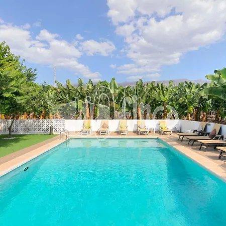 ヴィラ Bio With Pool *